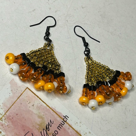Handcrafted Halloween Beaded Earrings - Gold and Black - Picture 3 of 3